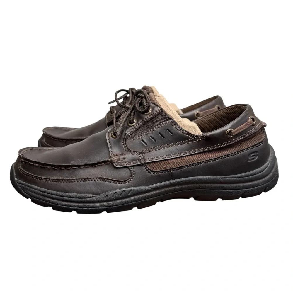 Skechers Men's Dark Brown Leather Relaxed Fit Lace Up Boat Shoes Size 8.5